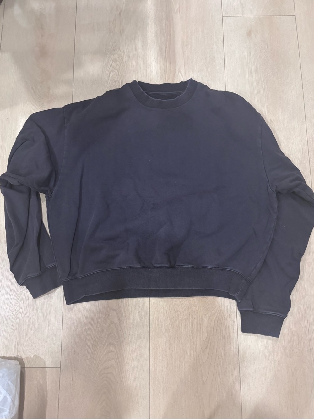 Classic Crewneck Sweatshirt -‎ Gray